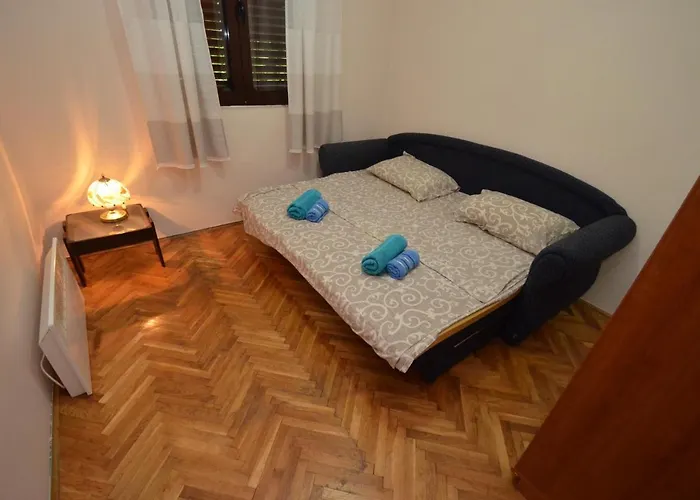 Nikola - Two Bedroom Ap. With Seaview