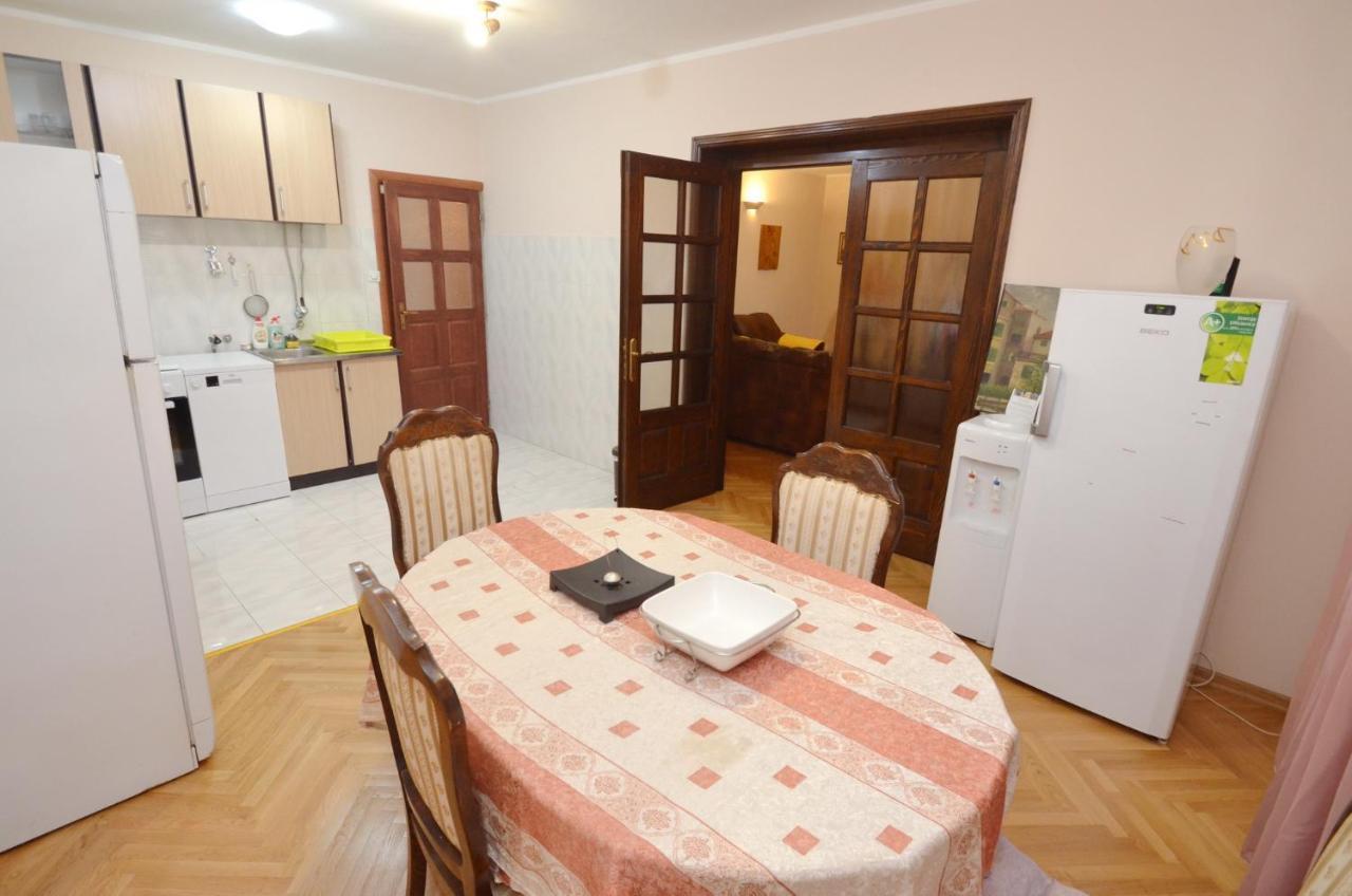 Nikola - Two Bedroom Ap. With Seaview