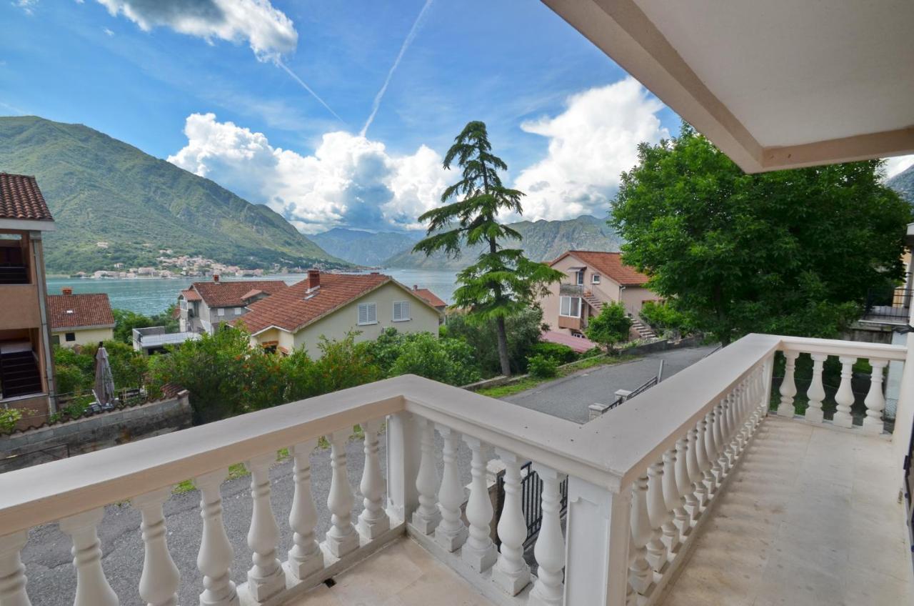 Nikola - Two Bedroom Ap. With Seaview Apartman Kotor