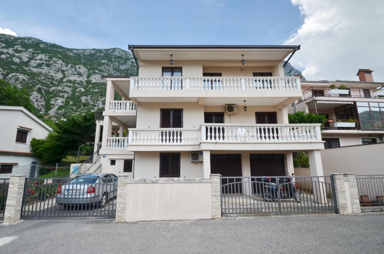 Nikola - Two Bedroom Ap. With Seaview