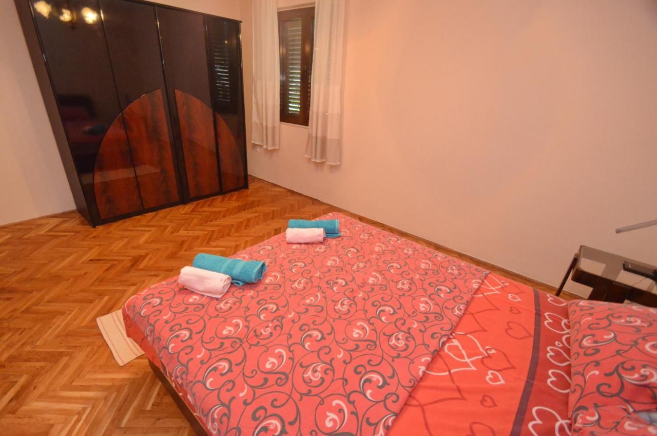 Nikola - Two Bedroom Ap. With Seaview